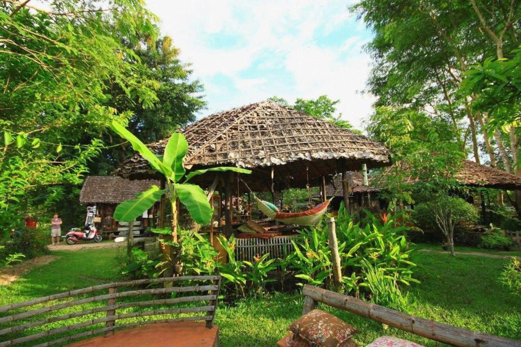 Khun Nai Tern Sai Hotel (Adults Only) Pai Exterior photo